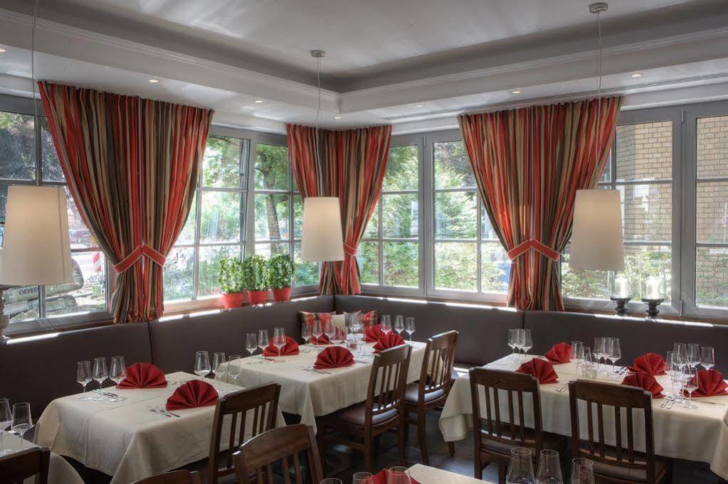 Restaurant & Hotel Engelkeller เมมมิงเงน ภายนอก รูปภาพ